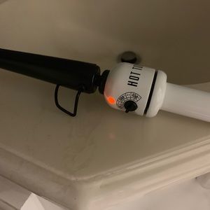 Hot Tools Nanocermaic curling wand